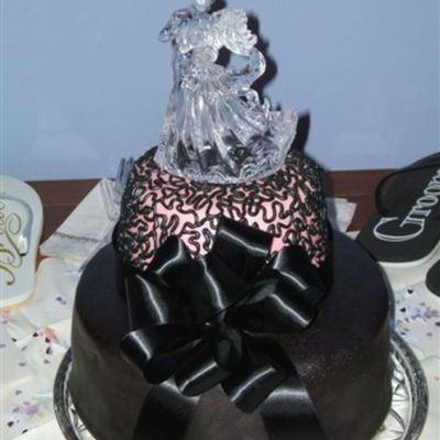 Pink & Black Wedding