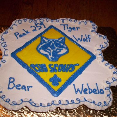 Cub Scout Cupcake Cake