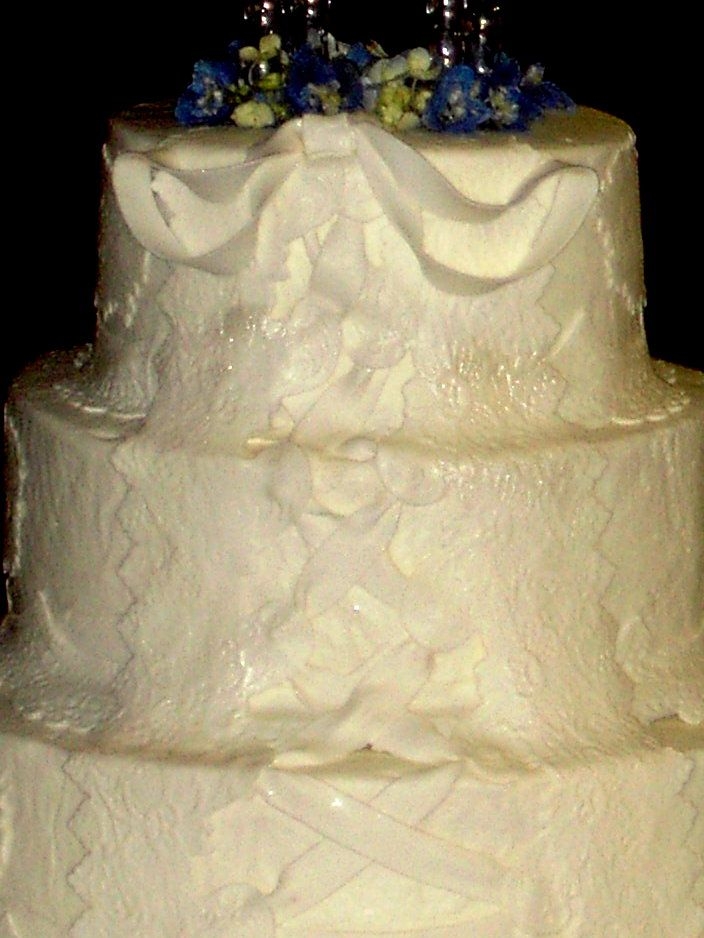 Dress Cake Details