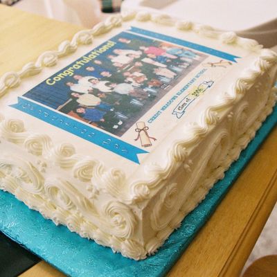Sr. Kindergarden Graduation Cake