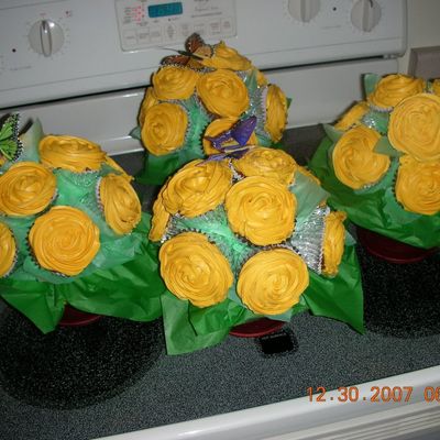 My First Cupcake Bouquet