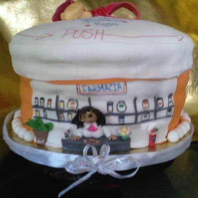 Pharmacist Graduation Cake