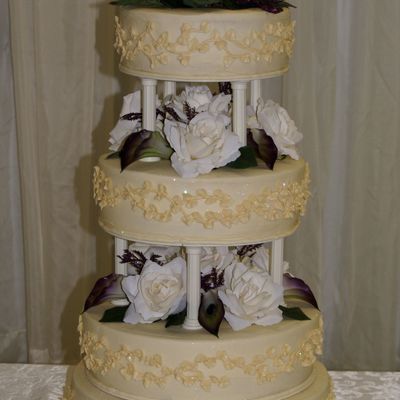 Ivory Wedding Cake