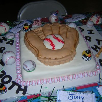 Husbands 30Th Birthday Cake He Loves Baseball