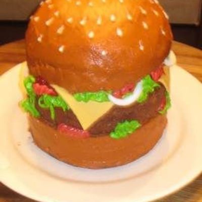 Hamburger Cheeseburger Cake