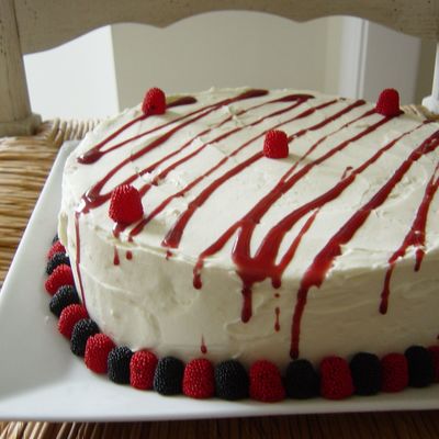 White Chocolate Raspberry Cake