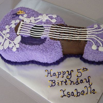 Hanna Montana Guitar Cake