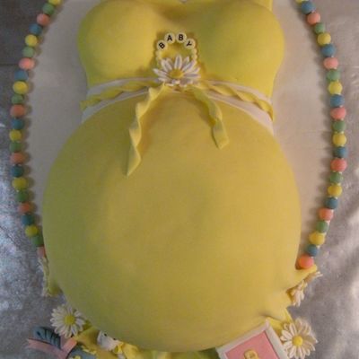 Baby Showe Belly Cake
