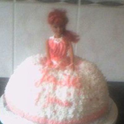 Dancing Doll Cake