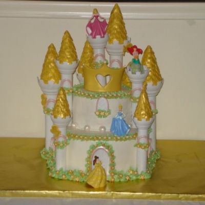 Princess Romantic Castle Cake
