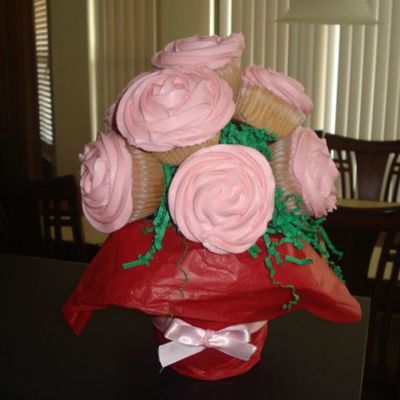Valentine's Day And Birthday Cupcake Bouquet