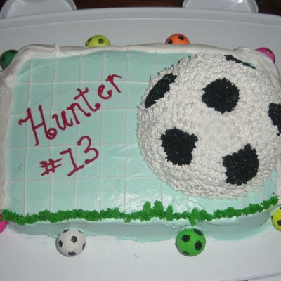 Soccerball Sheet Cake