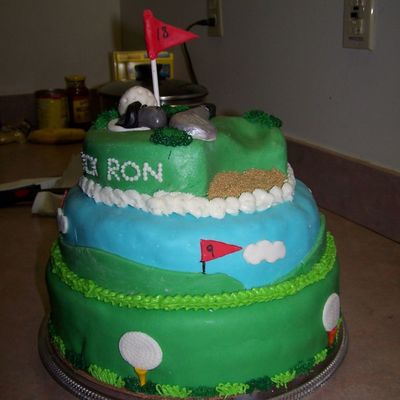 Retirement Cake- Golf Course