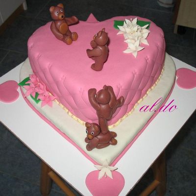 Teddy Bears Cake