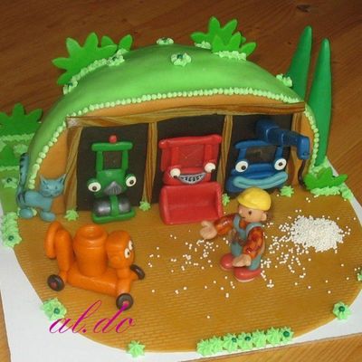 Bob The Builder Cake