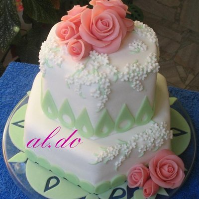 Pink Roses Cake
