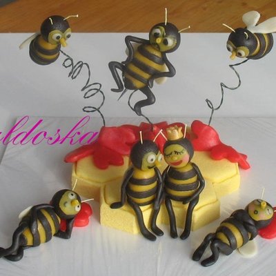 Funny Bees