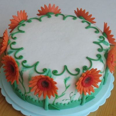 Gerbera Cake