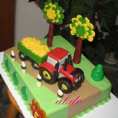 Tractor Cake