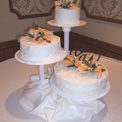 Calla Lily Wedding Cake