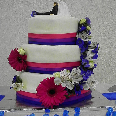 Wedding Cake For Vickie