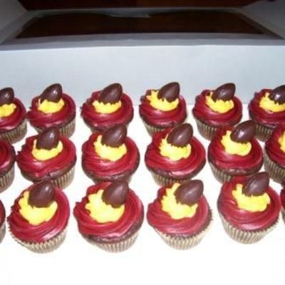Football Cupcakes