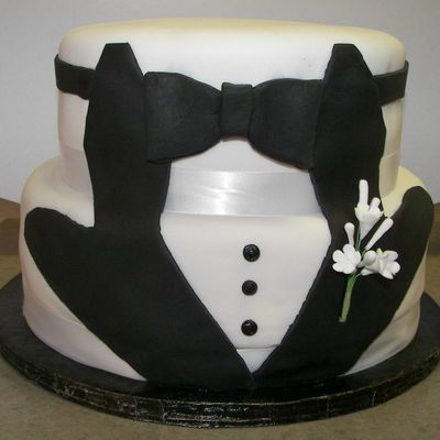 Tuxedo Groom's Cake