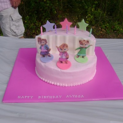 Chipettes Stage Cake
