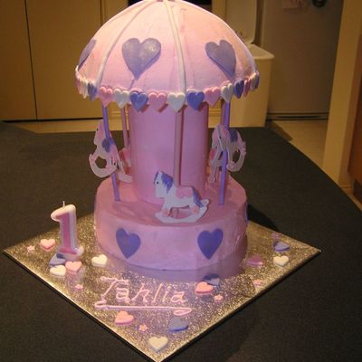Tahlia's Carousel Cake