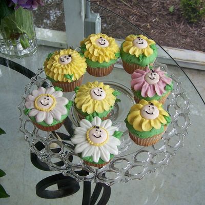 Flower Baby Cupcakes