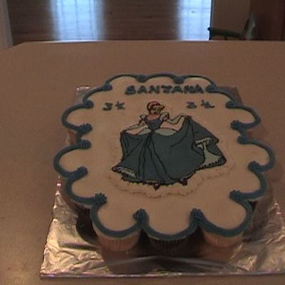 Cinderella Cupcake Cake