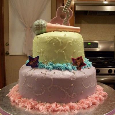 Adiyah's Hannah Montana Cake