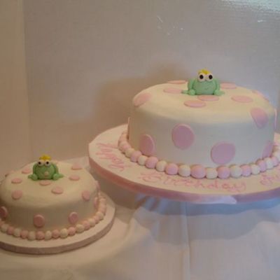 Frog 1St Birthday And Smash Cake