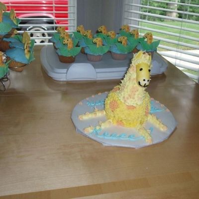 Giraffe Smash Cake