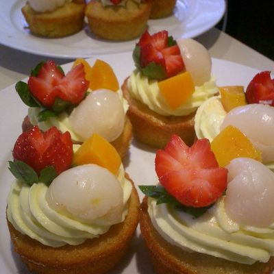 Mango Cupcakes