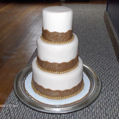 Wedding Cake, Trial