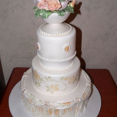 Victorian Garden Cake