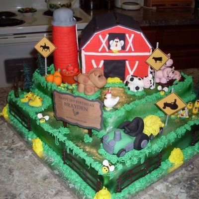Barnyard Birthday Cake