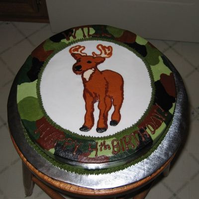 Deer Cake W/ Camo
