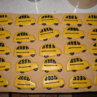 School Bus Cookies