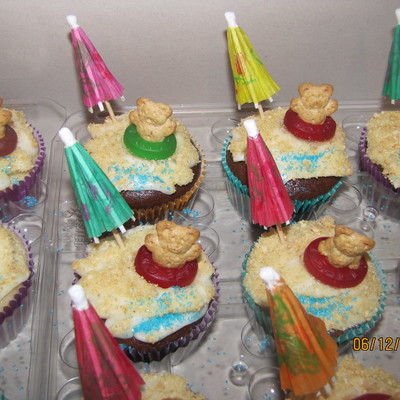 Beach Bum Cupcakes