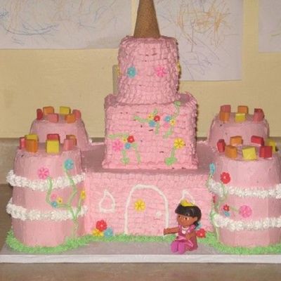 Dora's Castle