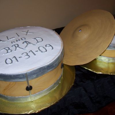Groom's Cake Drum Set