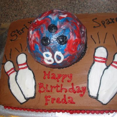 Bowling Cake