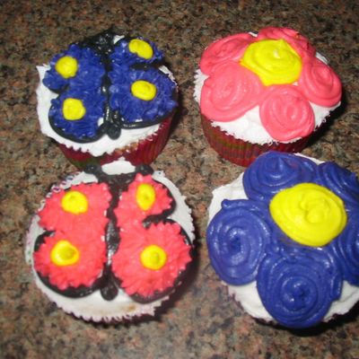 Butterfly/flower Cupcakes