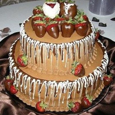 Chocolate Covered Strawberry Cake