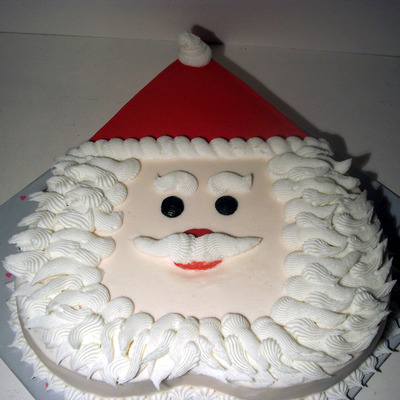 Santa Face Cake