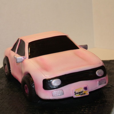 3D Sculpted Car Cake