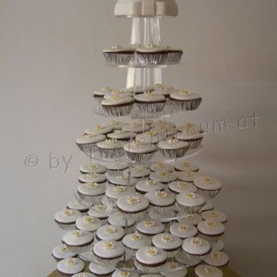 Cupcake Arrangement For Wedding