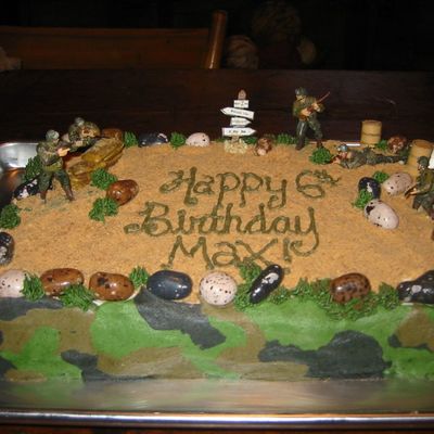 Army Scene Birthday Cake